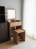 Load image into Gallery viewer, Dresser 01 A